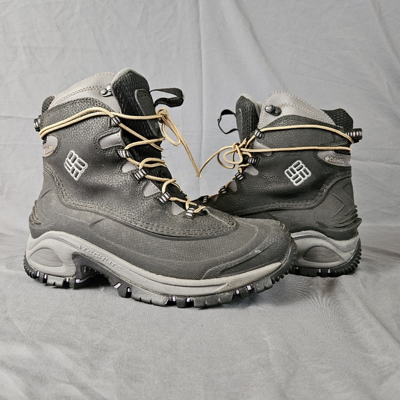 Columbia Bugaboot 200 Gram Water-Resistant Insulated Snow Boots Size 8 - Picture 1 of 11